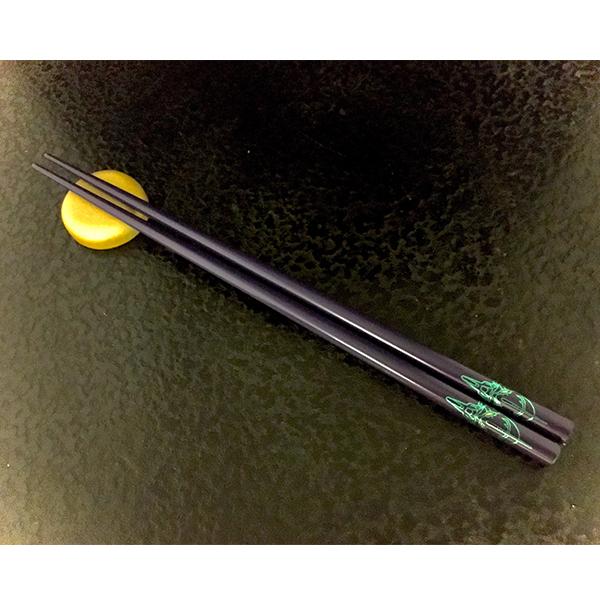 EVANGELIONコラボ輪島漆塗箸　紫塗／初号機緑ライン／天緑（加波次吉漆器店）