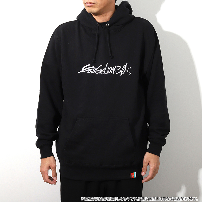 【EVANGELION:30+；】パーカー・ロゴ  [お届け予定：2026年2月中旬]