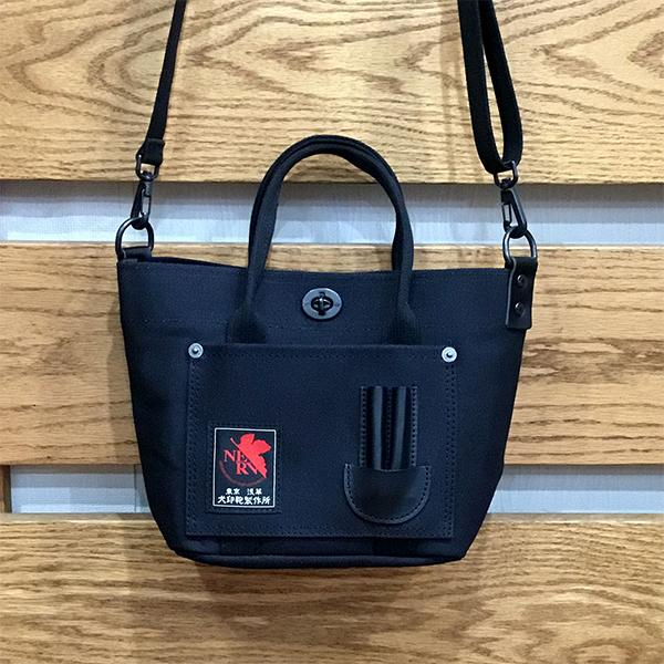 【エヴァンゲリオン x 犬印鞄製作所】6号帆布2ウェイバケツトート（ミニ）/ブラック